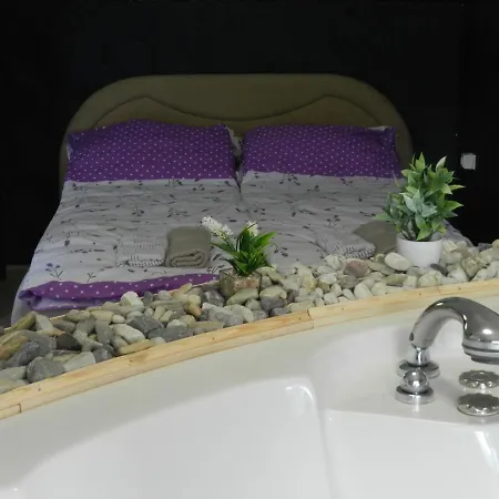 Apartment Studio Jacuzzi Royal Town *